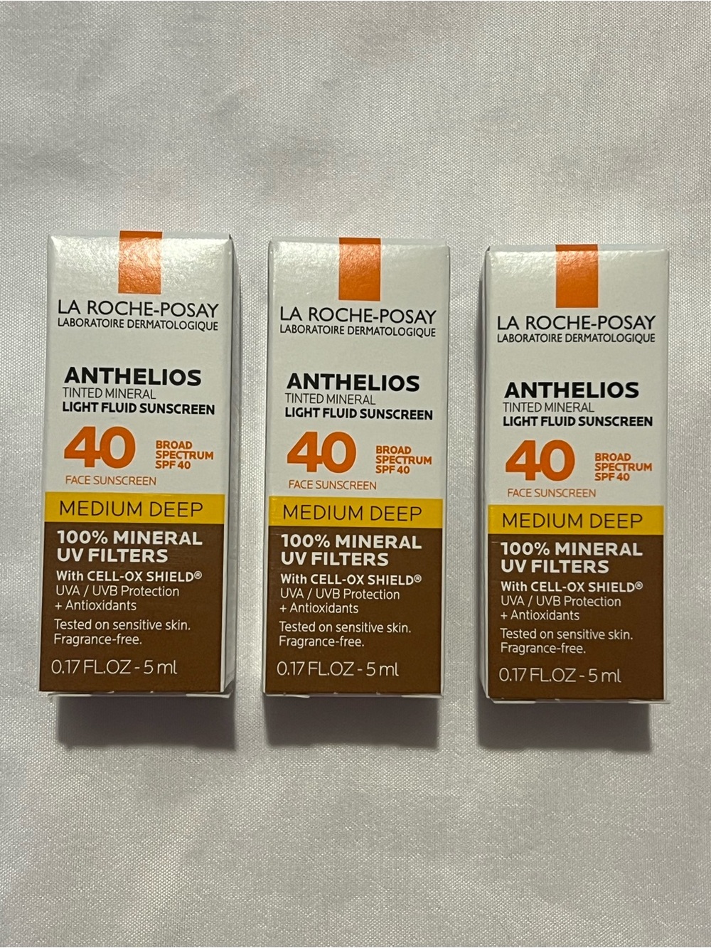 La Roche-Posay Anthelios Tinted Mineral SPF 40 Medium Deep (3 Pack) Travel Size